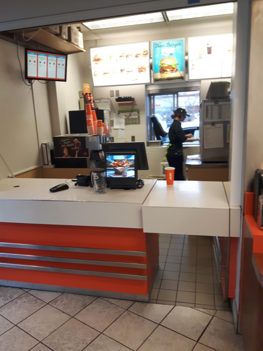 A&W Canada | 7 Treaty Trail, Millbrook, NS B6L 1W1, Canada | Phone: (902) 896-0346