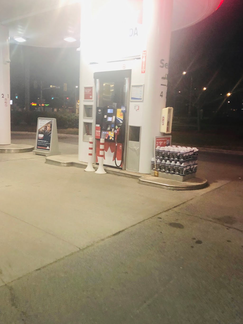 Petro-Canada & Car Wash | 3300 Woodroffe Ave, Nepean, ON K2J 4G5, Canada | Phone: (613) 843-8637