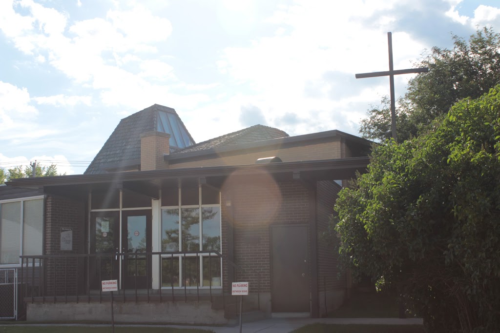 Holy Cross Lutheran Church | 1405 31 St W, Saskatoon, SK S7L 0R9, Canada | Phone: (306) 382-0544