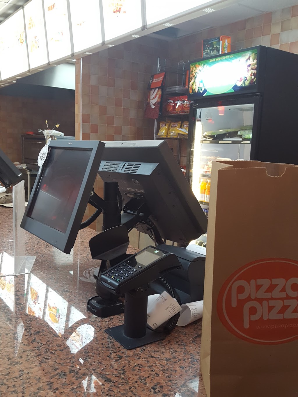 Pizza Pizza | 446 Hollandview Trail Unit #1, Aurora, ON L4G 7Z9, Canada | Phone: (416) 967-1111