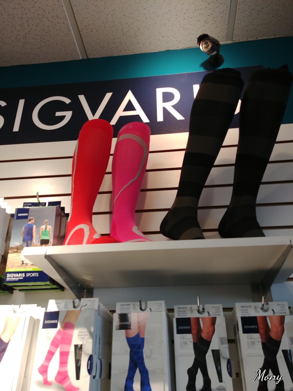 Équilibre - orthèses, chaussures orthopédiques, apnée du sommeil | 2101 Boulevard le Carrefour bur. 100, Laval, QC H7S 2J7, Canada | Phone: (866) 678-4373