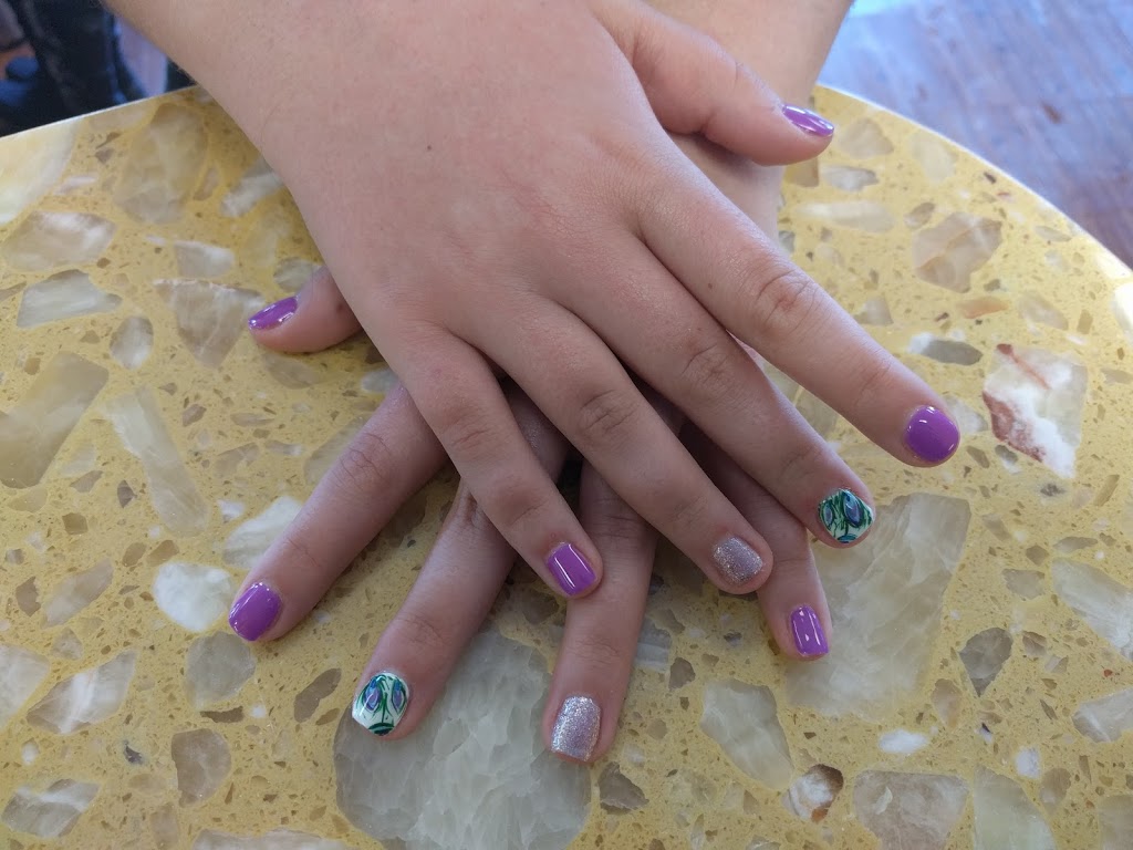 Hip Hop Nails | 69 Dunlop St W, Barrie, ON L4N 1A5, Canada | Phone: (705) 734-3624