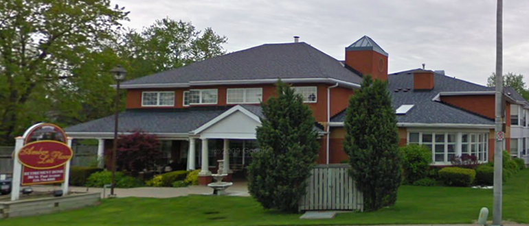 Amber Lea Place Retirement Home Brantford | 384 St Paul Ave, Brantford, ON N3R 4N4, Canada | Phone: (519) 754-0000