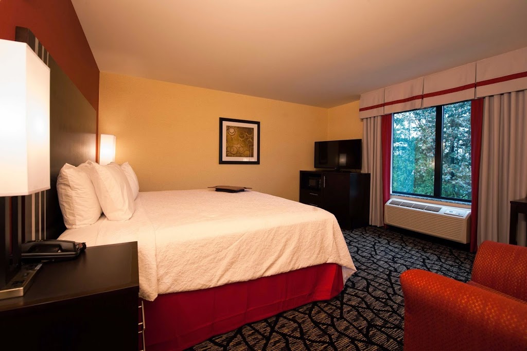 Hampton Inn by Hilton Chilliwack | 8050 Lickman Rd, Chilliwack, BC V2R 0Y3, Canada | Phone: (604) 392-4667