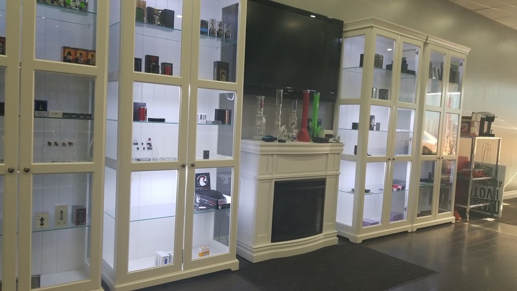 GTA Vapes Woodbridge Vape Shop | 5308 Hwy 7 W, Woodbridge, ON L4L 1T3, Canada | Phone: (905) 605-5308