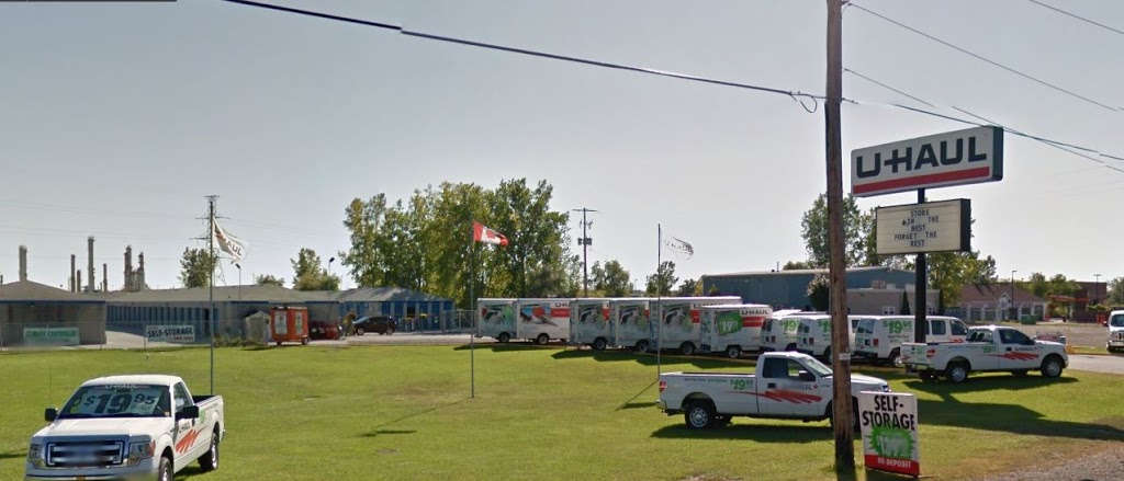 U-Haul Moving & Storage at Confederation St | 1227 Confederation St, Sarnia, ON N7S 4M7, Canada | Phone: (519) 344-1096