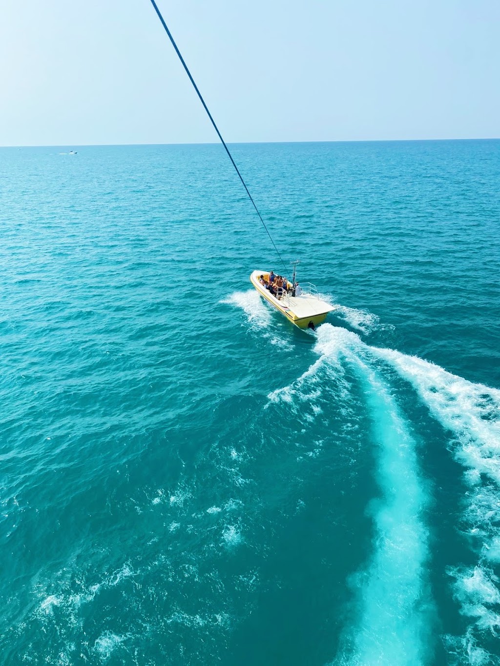 Wasaga Beach Parasail | 55 Mosley St, Wasaga Beach, ON L9Z 2X1, Canada | Phone: (705) 430-3596