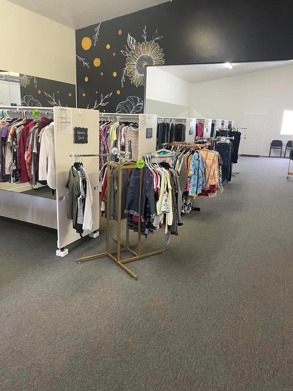 Cardstons Closet - Cardston Support Services | 14 4 Ave W, Cardston, AB T0K 0K0, Canada | Phone: (403) 653-1003