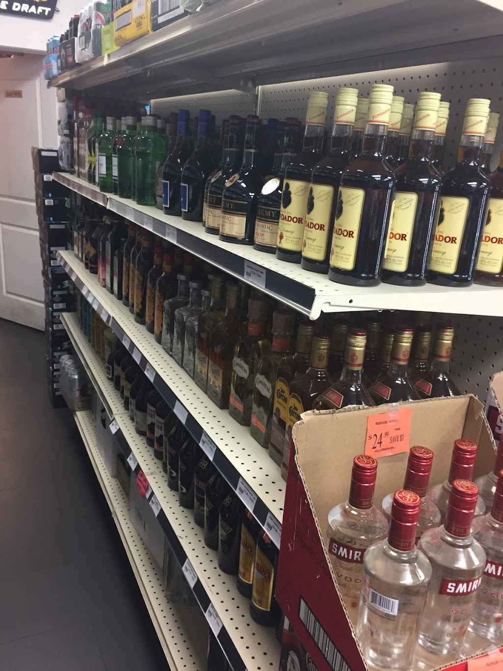 Dahlak Liquor Store | 10724 107 Ave NW, Edmonton, AB T5H 0W8, Canada | Phone: (780) 705-3400