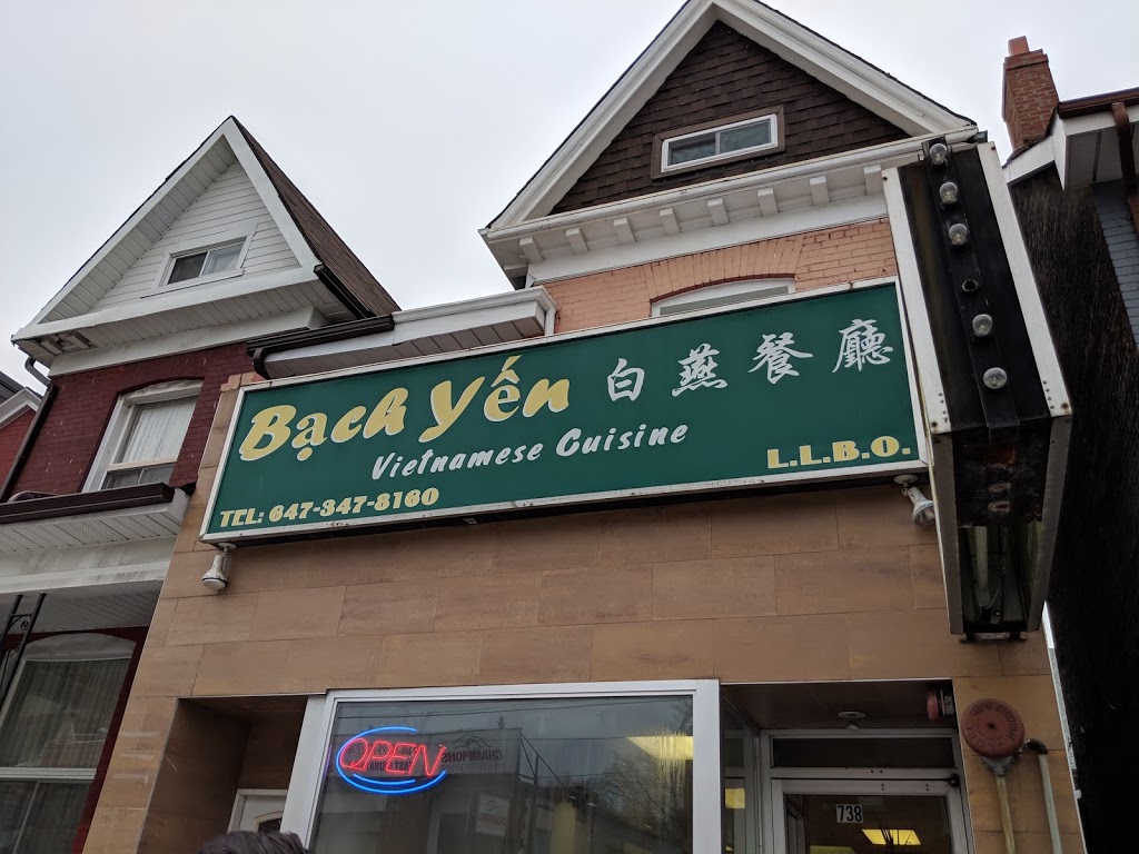 Bach Yen Vietnamese Cuisine | 738 Gerrard St E, Toronto, ON M4M 1Y3, Canada | Phone: (647) 347-8160