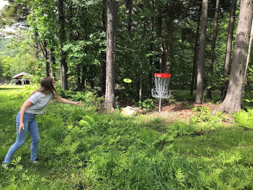 Disc golf Mont SUTTON | 671 Rue Maple, Sutton, QC J0E 2K0, Canada | Phone: (866) 538-2545