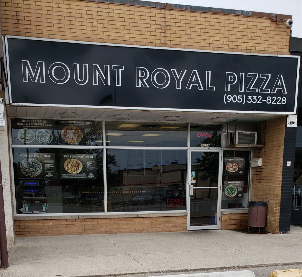 Mount Royal Pizza | 2053 Mt Forest Dr, Burlington, ON L7P 1H4, Canada | Phone: (905) 332-8228