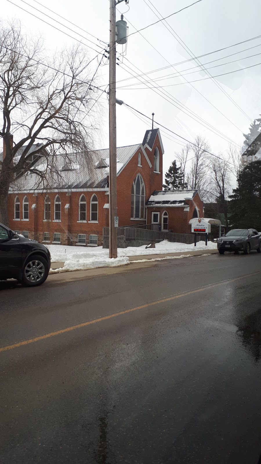 Highland Hills United Church | 21 Newcastle St, Minden, ON K0M 2K0, Canada | Phone: (705) 286-1470