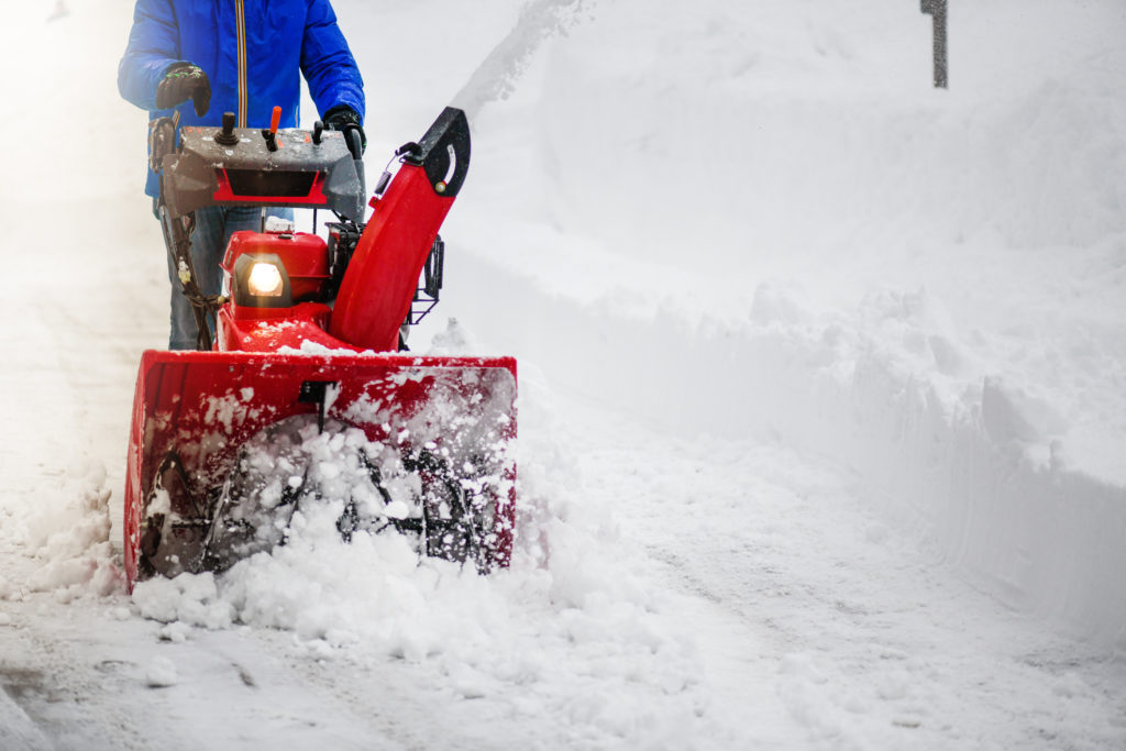 Tonys Snow Removal | 37 Guardsman Rd, Thornhill, ON L3T 6L2, Canada | Phone: (647) 889-2852