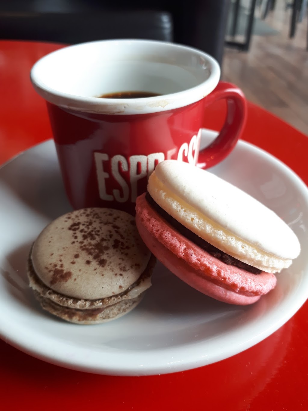 Macaron / MDélices | 5305 Boulevard des Forges, Trois-Rivières, QC G8Y 5L5, Canada | Phone: (819) 691-1414