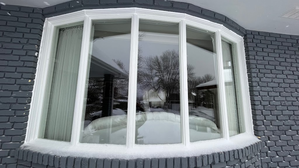 Arctic Star Windows | 50 Jodonndra Bay, Winnipeg, MB R2G 2R4, Canada | Phone: (204) 902-0103