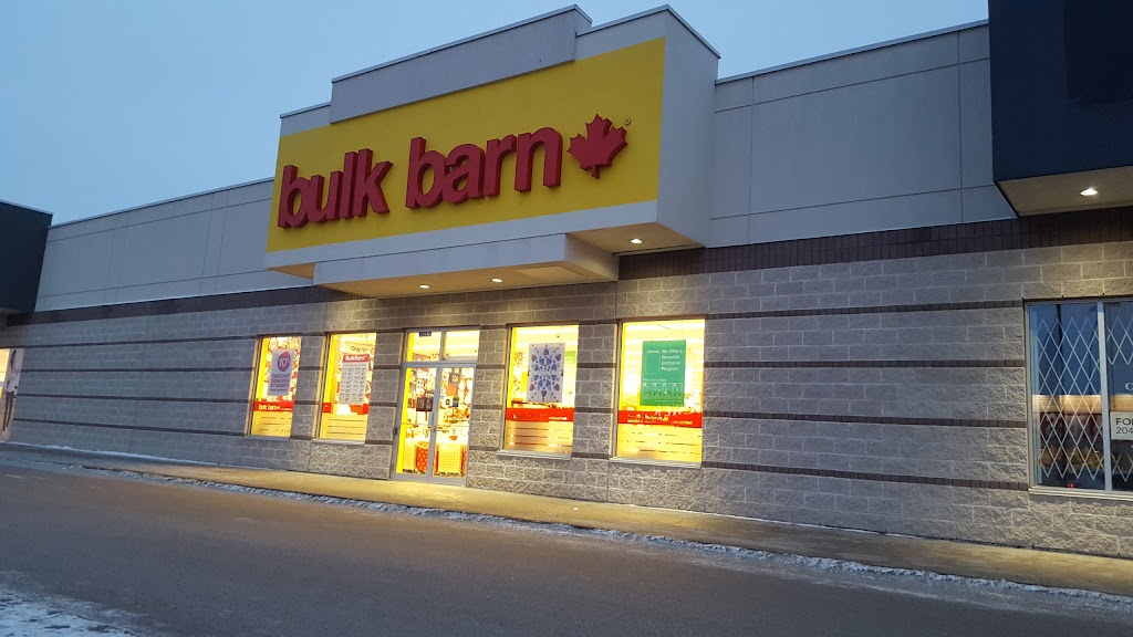 Bulk Barn | 3653 Portage Ave, Winnipeg, MB R3K 2G6, Canada | Phone: (204) 254-5561