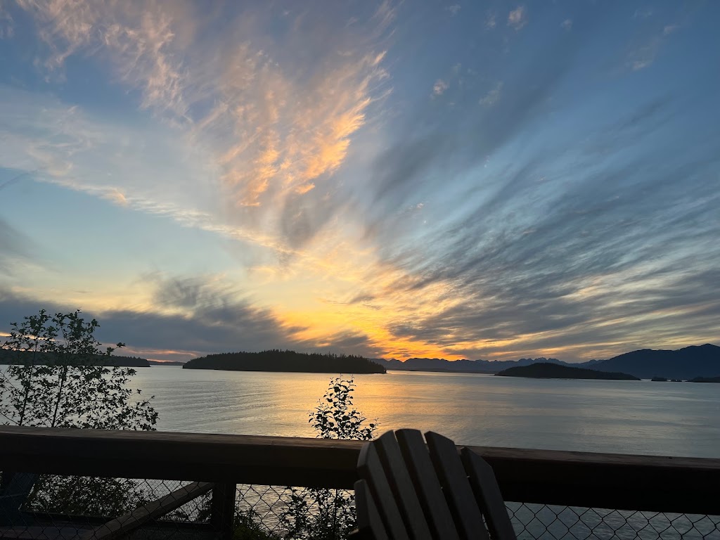 Pacific Gateway Wilderness Lodge | 8 Michelsens Ln, Bamfield, BC V0R 1B0, Canada | Phone: (250) 728-3646