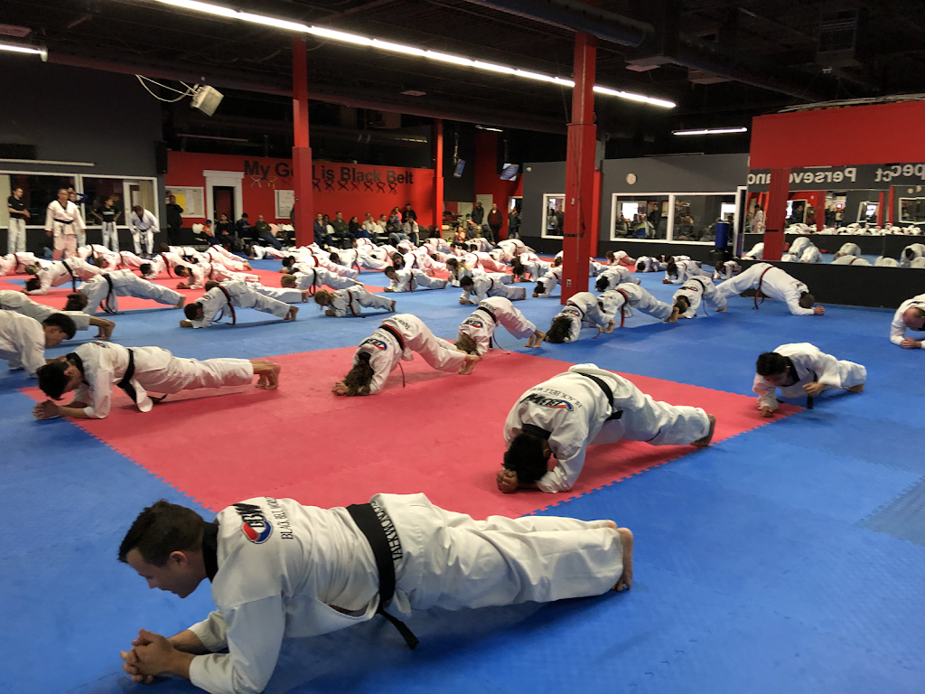 Black Belt World Oakville | 467 Speers Road, Units 5-8, Oakville, ON L6K 3S4, Canada | Phone: (905) 849-5437