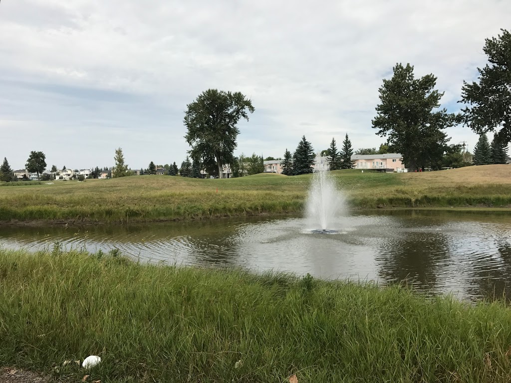 Highwood Golf | 400 7 St NW, High River, AB T1V 1M6, Canada | Phone: (403) 652-3644