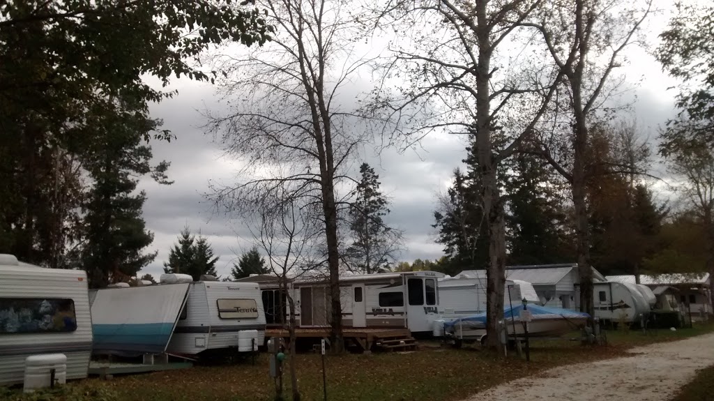 Camping Pionnier | 180 Rte 105, Wright, QC J0X 1W0, Canada | Phone: (819) 463-4163