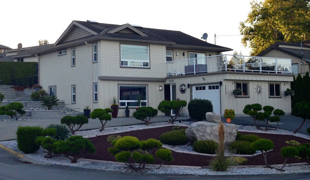 Ravenwood Exteriors | 4131 Mostar Rd #3, Nanaimo, BC V9T 6A6, Canada | Phone: (250) 741-4795