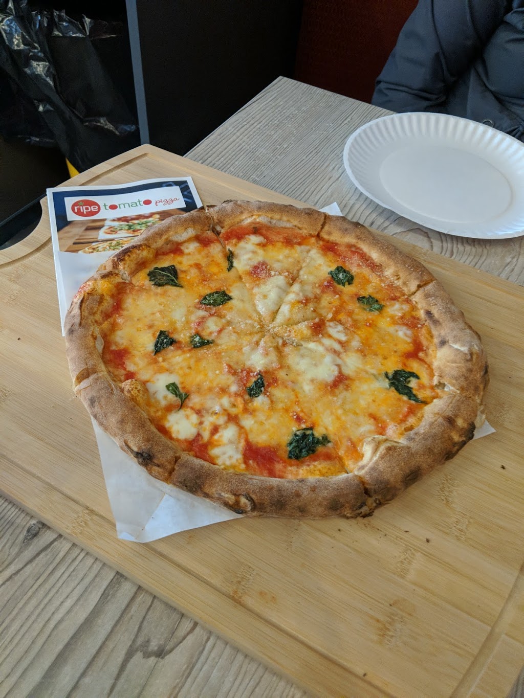 Ripe Tomato Pizza Jagare | 14124 28 Ave SW, Edmonton, AB T6W 0C3, Canada | Phone: (780) 244-8980