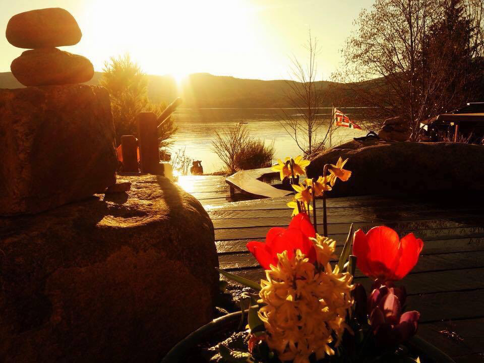 The Waters Edge Day Spa | 7545 Islets Pl, Sechelt, BC V0N 3A4, Canada | Phone: (604) 885-3442