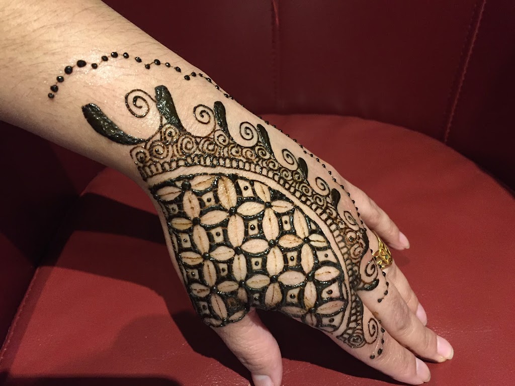 Mehndi By Deepmala | 34 Swennen Dr, Brampton, ON L6V 4E2, Canada | Phone: (647) 632-1618