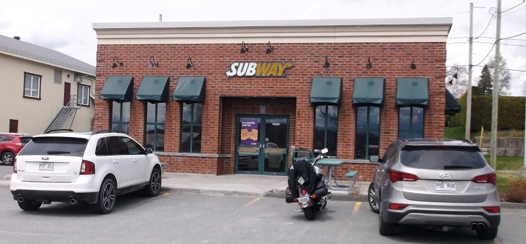 Subway | 617 Boulevard Frontenac E, Thetford Mines, QC G6G 6Y7, Canada | Phone: (418) 334-0333