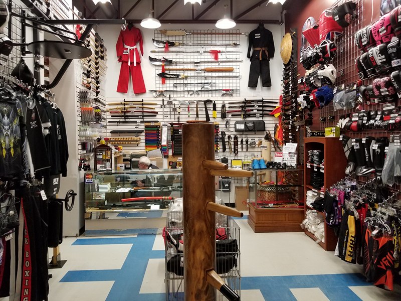 Kontact Sports | 1545 Boulevard le Corbusier #14, Laval, QC H7S 2K6, Canada | Phone: (450) 681-0546