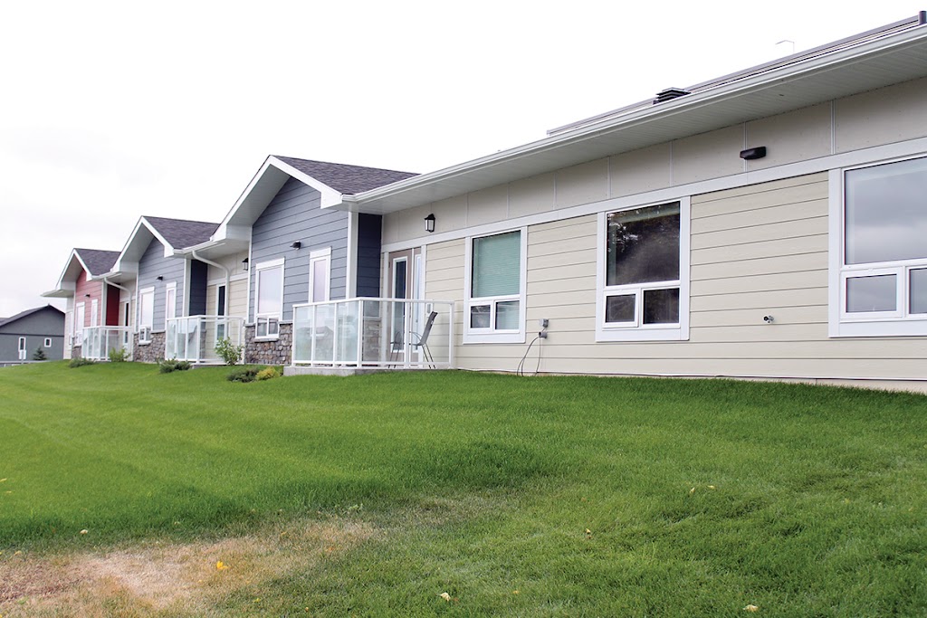 Pioneer Lodge | 660 28 St, Fort Macleod, AB T0L 0Z0, Canada | Phone: (403) 553-3662