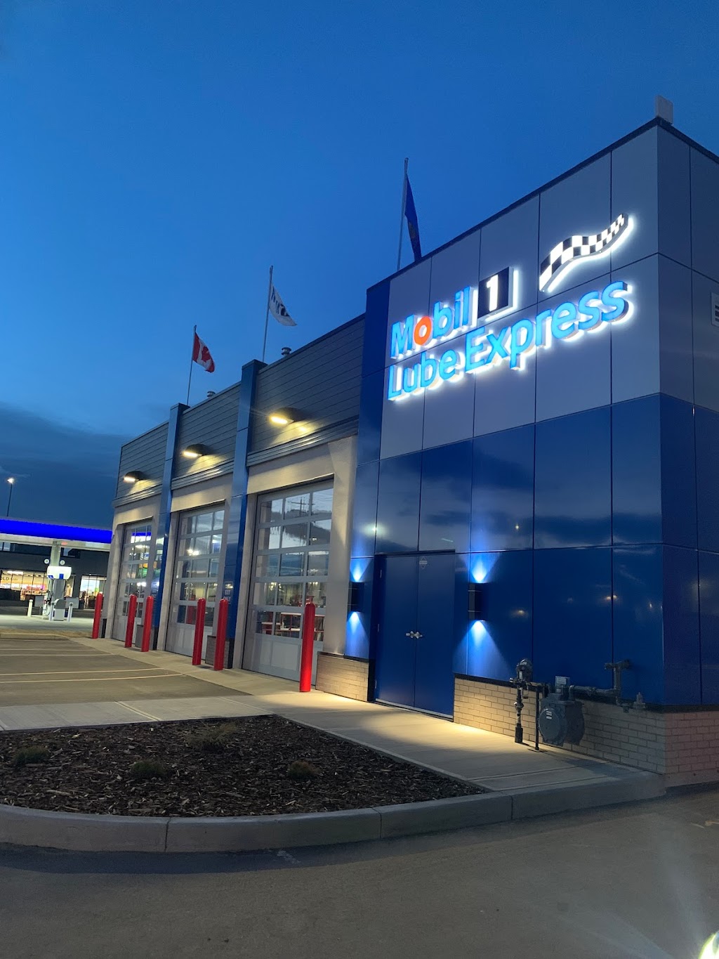 Mobil 1 Lube Express Dufferin | 5325 Dufferin Blvd SE, Calgary, AB T2C 5R9, Canada | Phone: (403) 279-4799