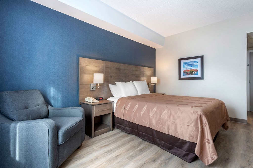 Quality Suites | 1600 Rue Bouvier, Québec, QC G2K 1N8, Canada | Phone: (418) 622-4244