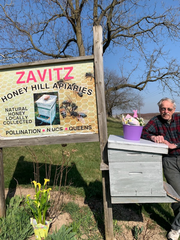 Zavitz Honey Hill Apiaries | 821 Concession 13 Townsend, Simcoe, ON N3Y 4K3, Canada | Phone: (519) 443-8746