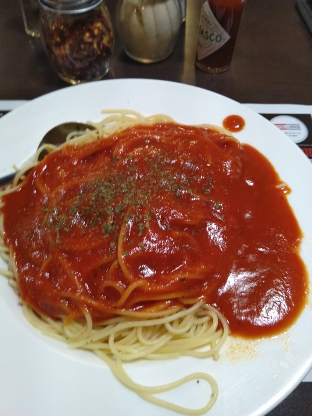 La Maison Du Spaghetti | 1095 Rue de St Jovite, Mont-Tremblant, QC J8E 3J9, Canada | Phone: (819) 425-7924