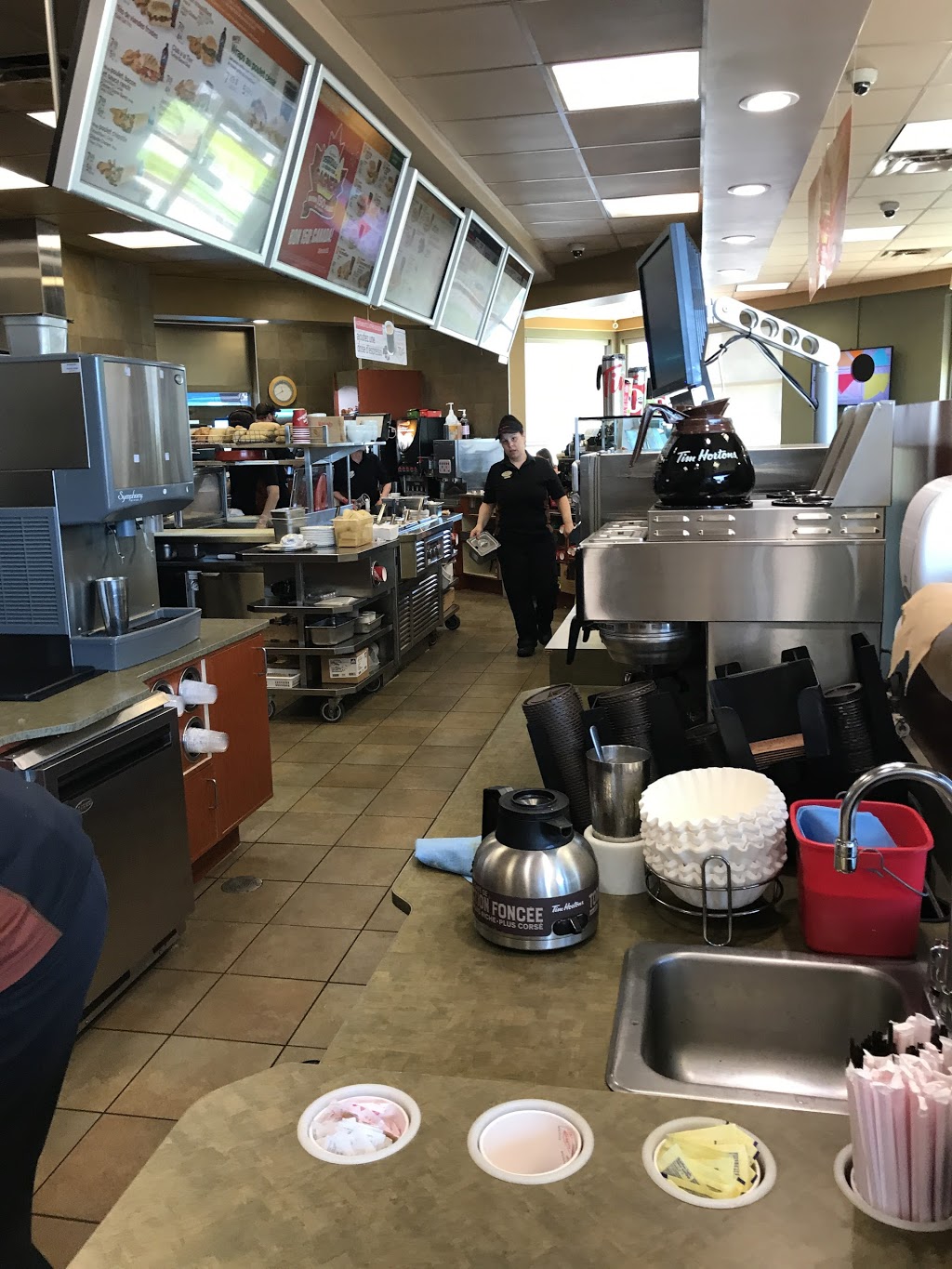 Tim Hortons | 1420 Rue Cyrille-Duquet, Québec, QC G1N 2E5, Canada | Phone: (418) 682-9614