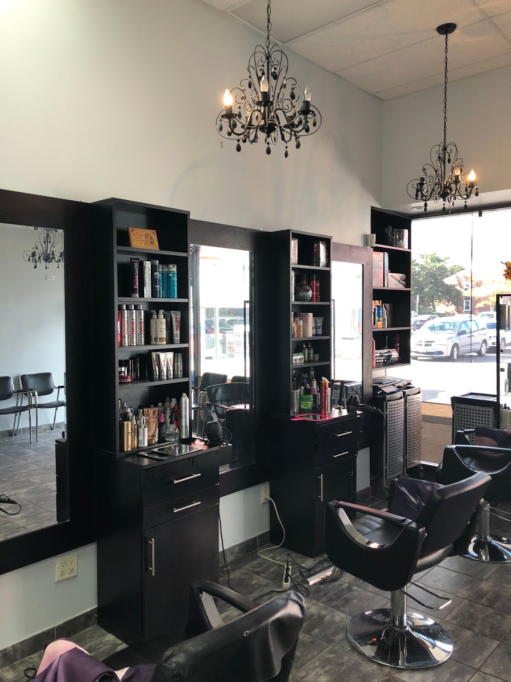 UR Unique Hair Studio | 980 Central Park Dr #5, Brampton, ON L6S 3L7, Canada | Phone: (416) 629-0396