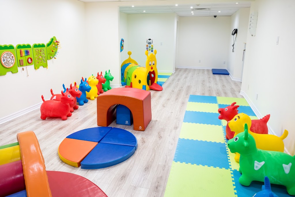 Nursery Educational Le Pinceau - Saint-Elzéar | 57 Boulevard Saint-Elzéar O, Laval, QC H7M 1E7, Canada | Phone: (450) 323-2200