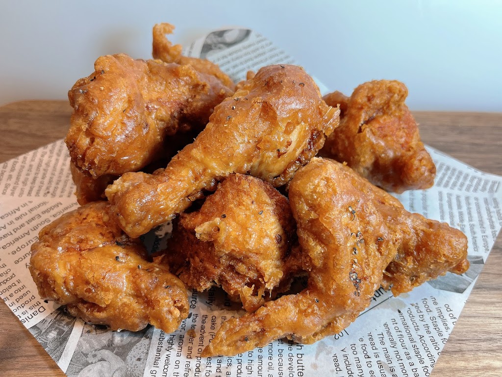 Boom korean fried chicken | 555 Rossland Rd E, Oshawa, ON L1K 1K8, Canada | Phone: (905) 720-1777