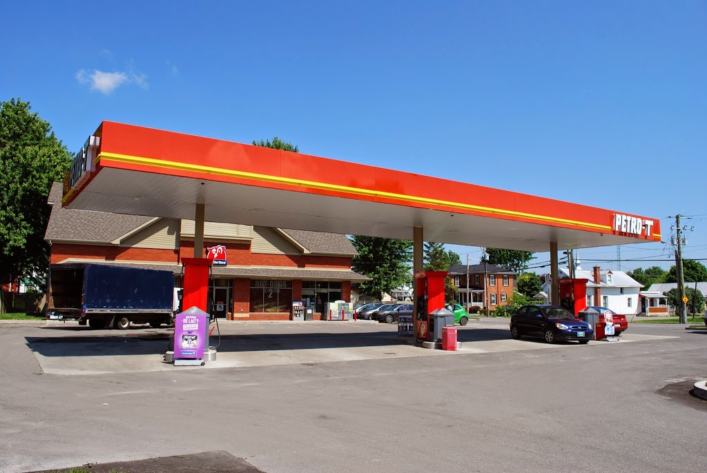 Petro-T | 32 Rue Châteauguay, Huntingdon, QC J0S 1H0, Canada | Phone: (450) 264-6810