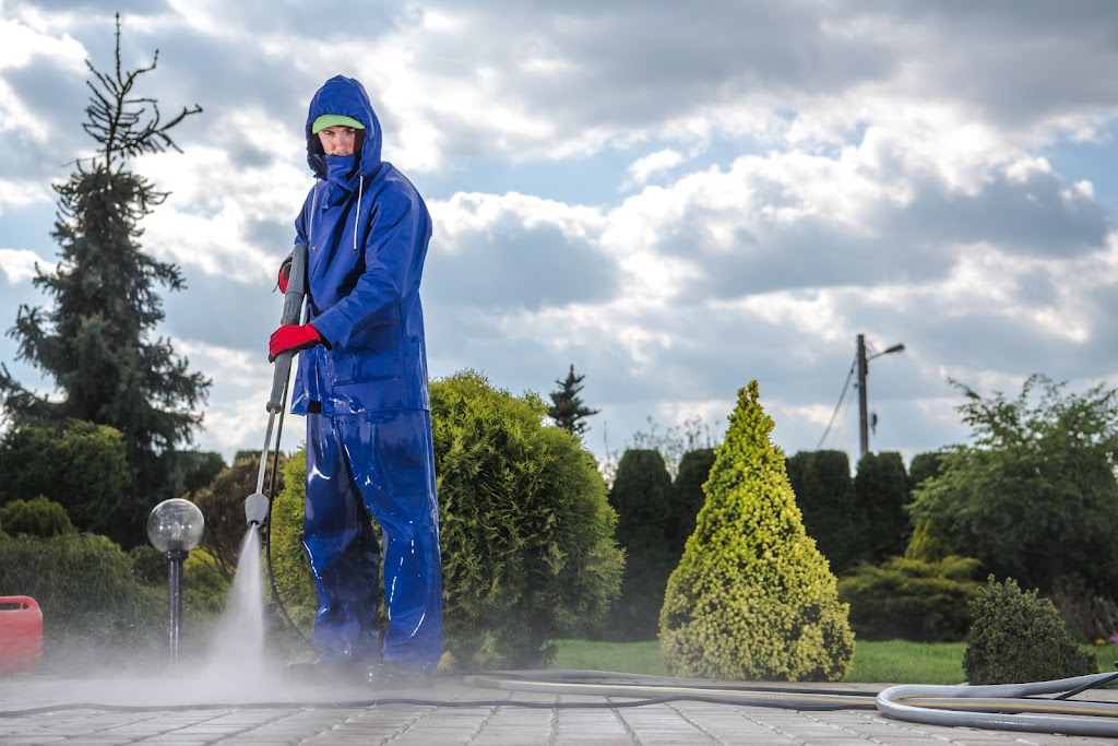 Nuance Pressure Washing Services | 10 Addington Dr, Red Deer, AB T4R 2Z9, Canada | Phone: (403) 304-6790