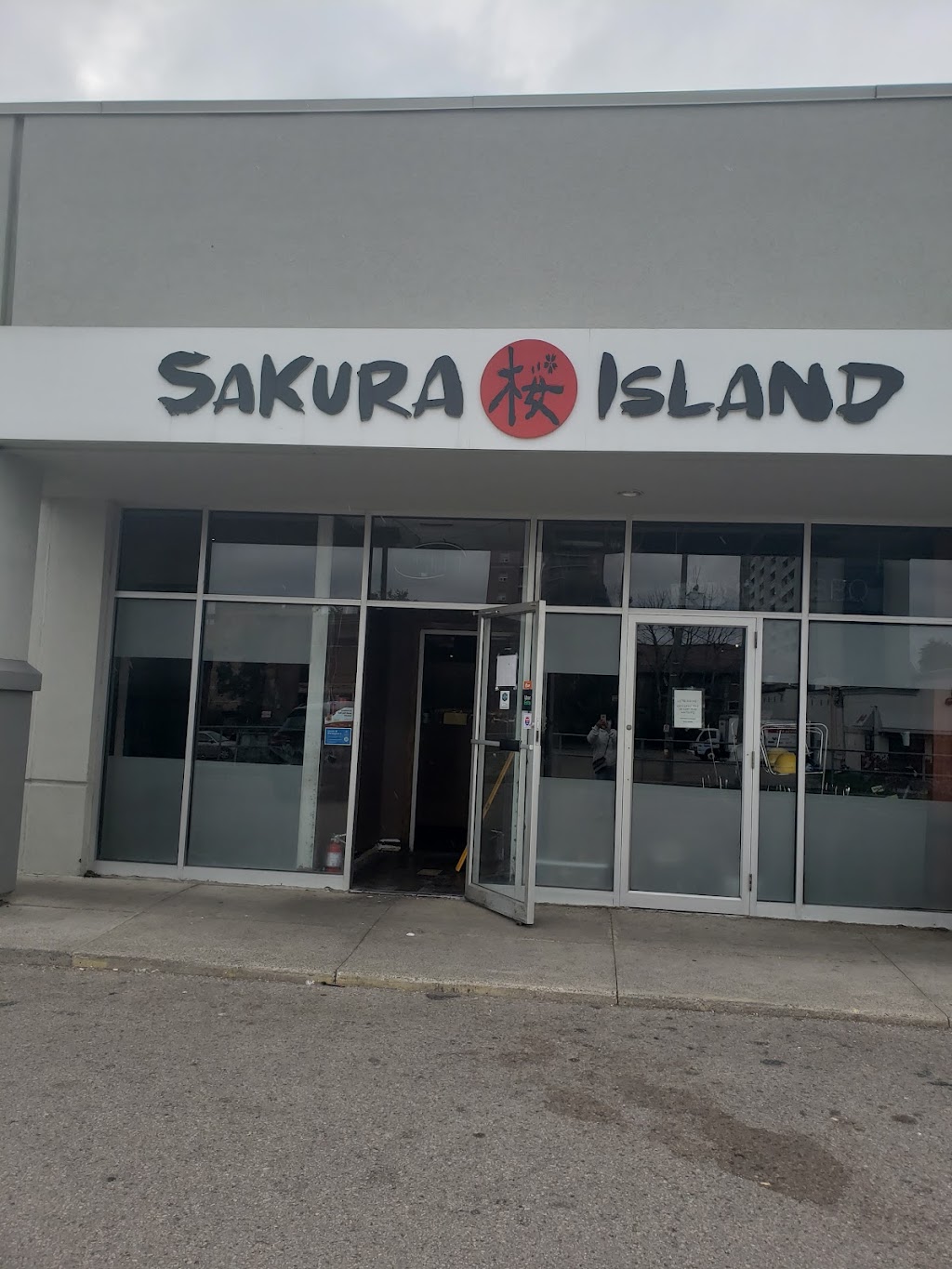 Sakura Island Japanese | 255 King St N, Waterloo, ON N2J 4V2, Canada | Phone: (519) 886-1812