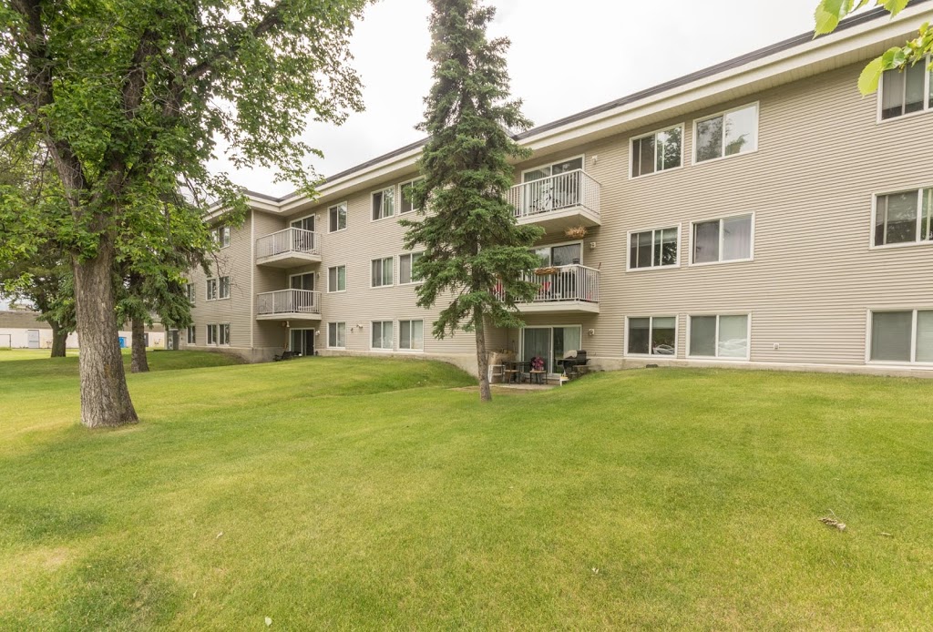 Primrose Lane Apartments | 8510 182 St NW, Edmonton, AB T5T 1L8, Canada | Phone: (780) 413-6942