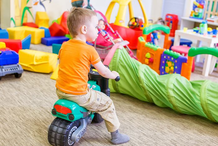 EYES Child Care Oakville | 2679 Bristol Cir, Oakville, ON L6H 6G6, Canada | Phone: (416) 901-5434