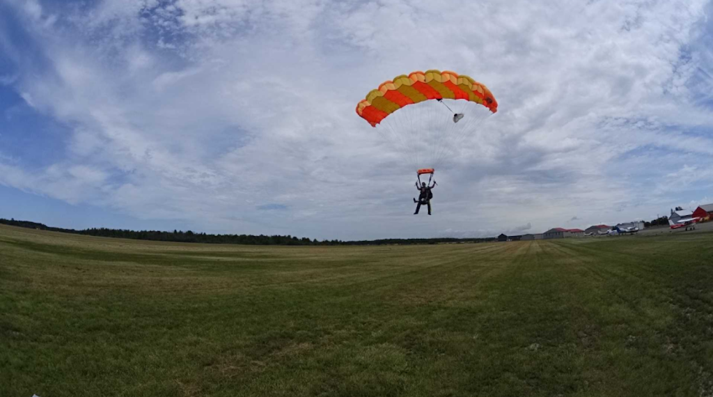 Niagara Skydive Centre Inc. | Hangar #1, 435 River Rd, Fenwick, ON L0S 1C0, Canada | Phone: (866) 564-5867