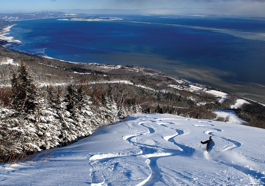 Le Massif | 1350 Rue Principale, Petite-Rivière-Saint-François, QC G0A 2L0, Canada | Phone: (877) 536-2774