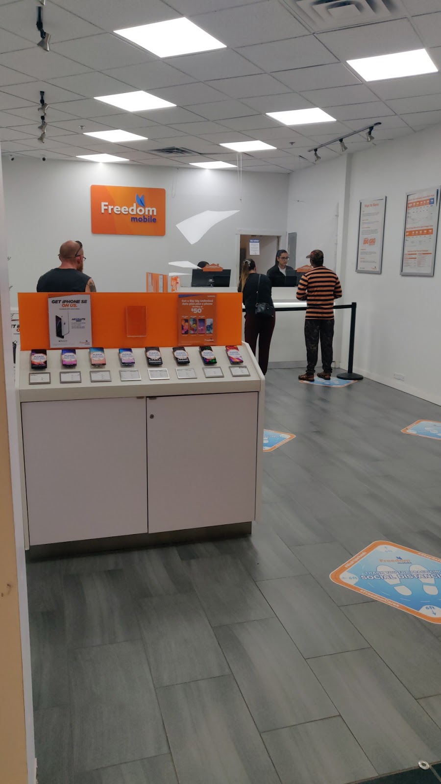 Freedom Mobile | Mall, 11900 Haney Pl #177, Maple Ridge, BC V2X 8R9, Canada | Phone: (604) 479-5666