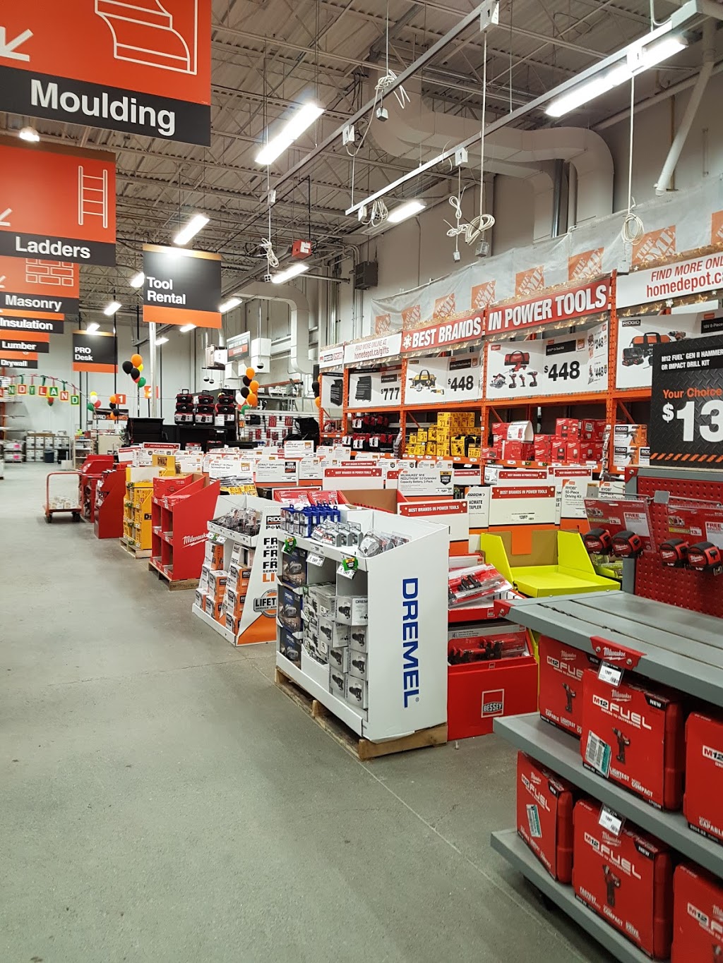 The Home Depot | 10 Barrie View Dr, Barrie, ON L4N 6A7, Canada | Phone: (705) 733-2800