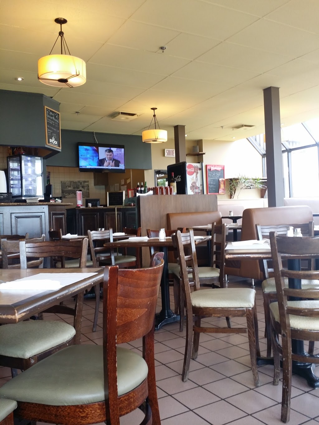 Restaurant Vulcano | 261 Montée des Pionniers, Terrebonne, QC J6V 1H4, Canada | Phone: (450) 654-9274